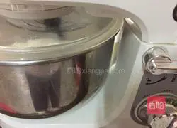 Illustration of how to make sweet and soft bread 3