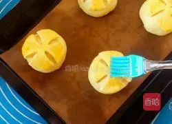 Windmill Raisin Bread Recipe Illustration 12