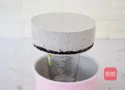 Black Sesame Mousse Cake Recipe Illustration 15