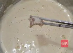 Illustration of how to make rice cooker red date bread 9