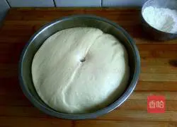 Illustration of how to make chive bread 4