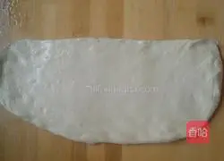Illustration of how to make light butter bread 7
