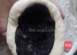 Illustration of how to make bean paste ring bread 7