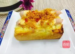 How to make garlic cheese, ham and meat floss toasted bread Illustration 9