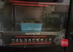 Illustration of how to make bread pudding 10