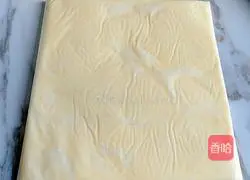 Illustration of how to make Danish hand-shredded bread 6