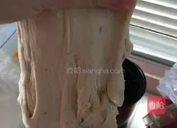 Illustration of how to make sugar-soaked cherry bread 5