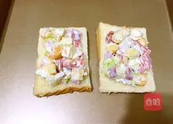 Caesar Bread Recipe Illustration 9