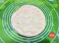 Illustration of how to make toast bread with coconut filling 9