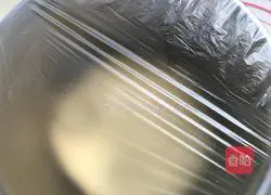 Illustration of making bean paste buns 7