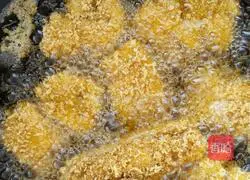 Illustration of how to make fried pork ribs with bread crumbs 6