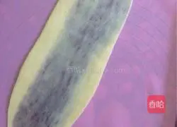 Illustration of how to make bean paste bread rolls 12