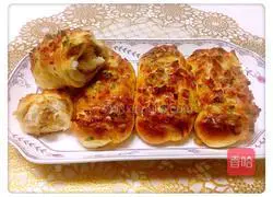 Illustration of how to make ham and cheese bread 18