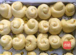 Honey Bun Recipe Illustration 15