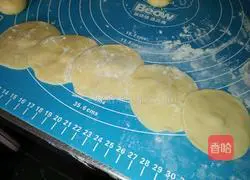 Illustration of how to make rose ham buns 7