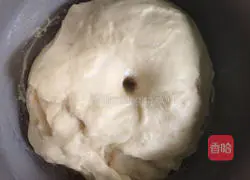 Illustration of making bean paste bread 7