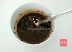 How to make brown sugar sesame sauce braided bread Illustration 8