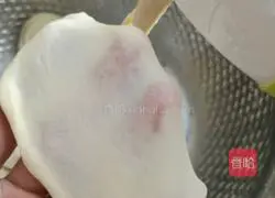 Coconut Fancy Bread Recipe Illustration 2