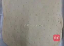 Illustration of how to make meat floss rolls 5