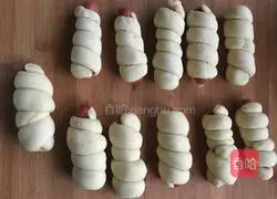 Illustration of how to make ham bread 4