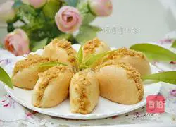 Illustration of how to make meat floss cake 20