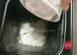 Illustration of how to make staple bread 8