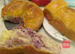 Purple sweet potato hand Illustration of how to tear bread 7