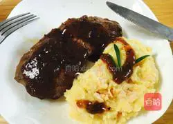 Steak as a meal, illustration of how to make shrimp mashed potatoes 10