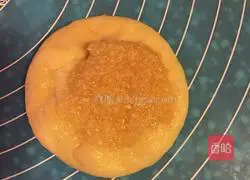 Honey Bread Recipe Illustration 2