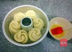 Rose cheese bread recipe 17