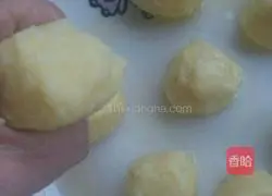 Illustration of how to make hollow glass meatballs 5