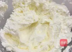 Oreo Layer Cake Recipe Illustration 3