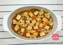 Illustration of how to make stewed vegetables and baked bread 5