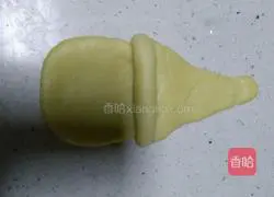 Cute Santa Bread Recipe Illustration 5