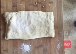 Illustration of how to make Danish hand-shredded bread 12