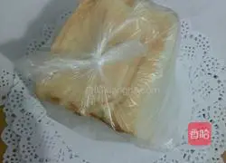 Illustration of how to preserve bread 2