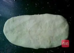 Coconut Milk Fragrant Leaf Bread Recipe Illustration 5