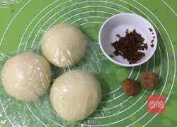 Illustration of how to make lychee toast bread 9