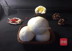 Illustration of how to make custard buns 15