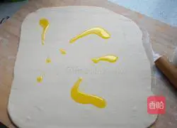 Illustration of how to make egg hand-shredded pancakes 4