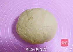 Illustration of how to make love buns 7