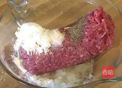 Illustration of how to make beef hamburgers 2