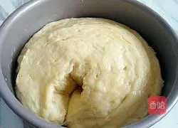 Illustration of how to make Danish hand-shredded bread 17