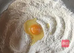 Illustration of how to make money buns 2