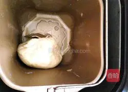 Illustration of how to make raisin buns in yogurt 4