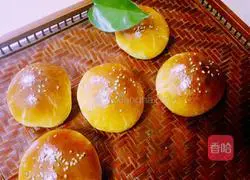 Illustration of how to make cream cheese buns 12