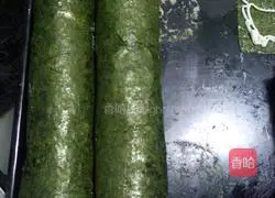 Illustration of how to make bread sushi rolls 3