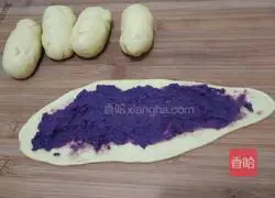 Illustration of how to make purple potato mashed bread rolls 6