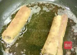 Illustration of how to make hot dog rolls 4