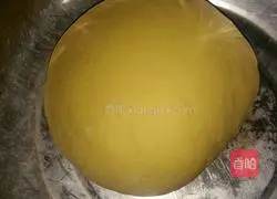 Illustration of how to make Nanru bread 3